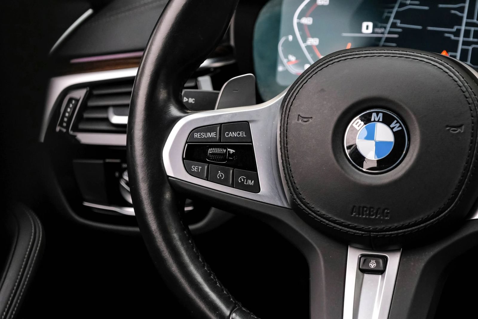 Used 2023 BMW M550i xDrive w/ Executive Package AWD/4WD image 27