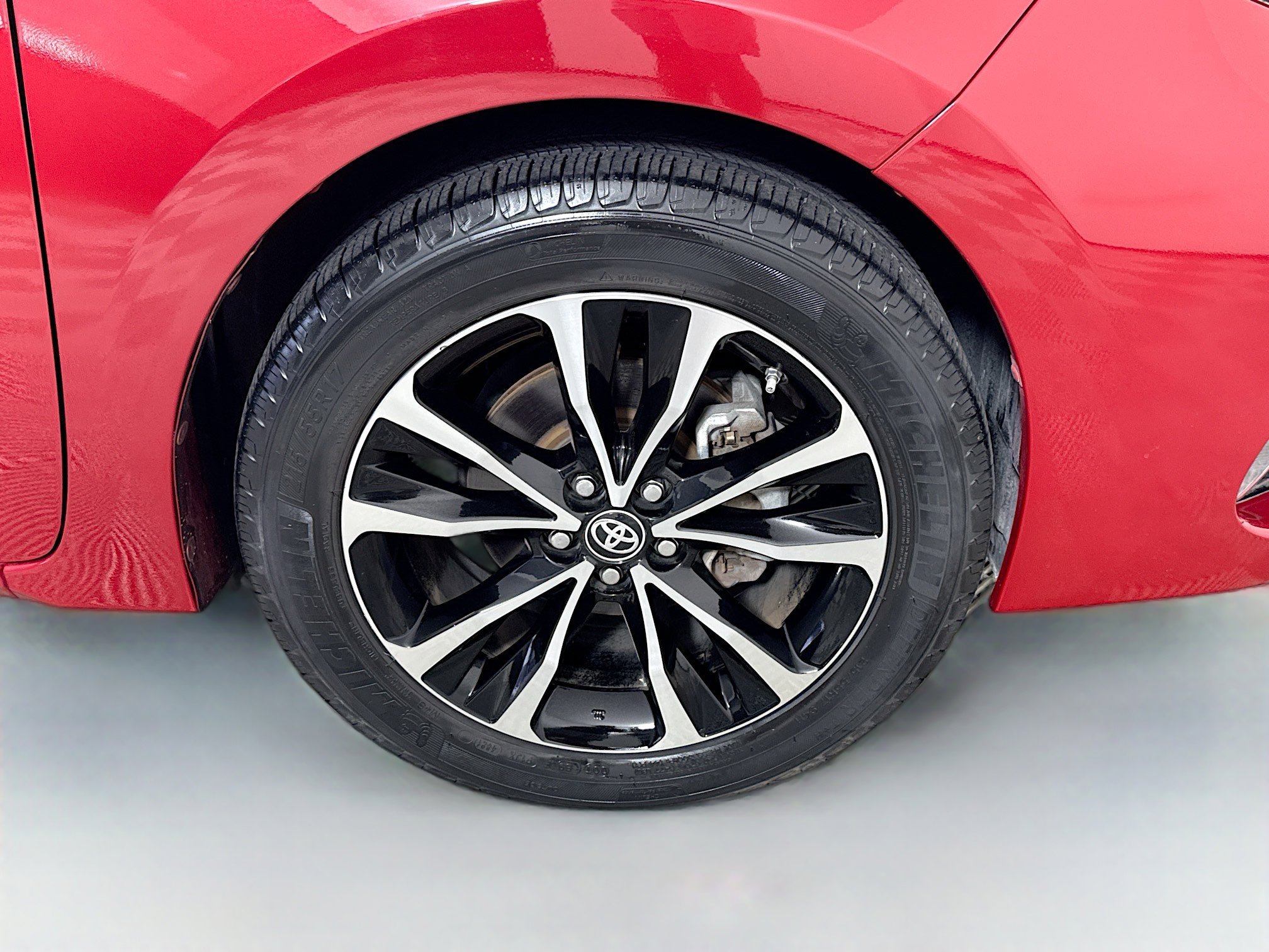 Used 2017 Toyota Corolla XSE image 32