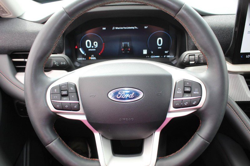 Used 2025 Ford Explorer Active w/ Active Comfort Package image 26