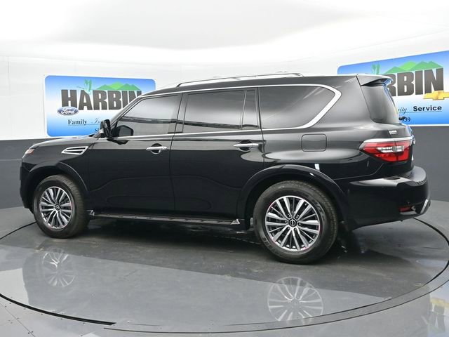 Used 2024 Nissan Armada SL w/ Captain's Chairs Package image 3