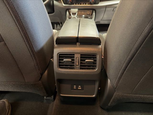 Used 2021 Nissan Rogue SV AWD/4WD image 40