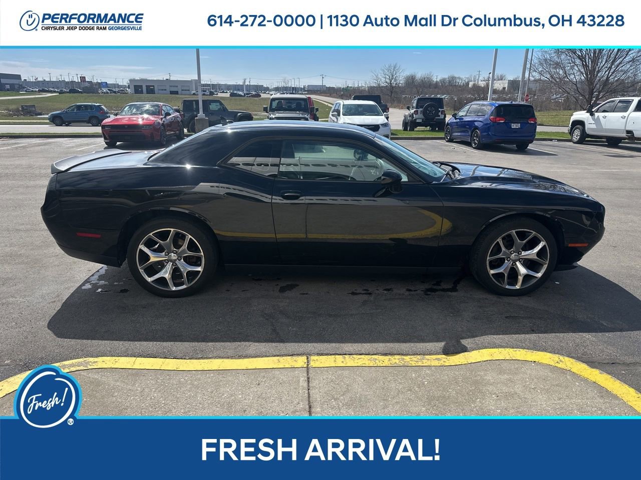 Used 2016 Dodge Challenger SXT Plus image 3