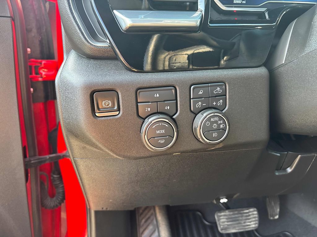 Used 2025 Chevrolet Silverado 2500 LT w/ Safety Package AWD/4WD image 14