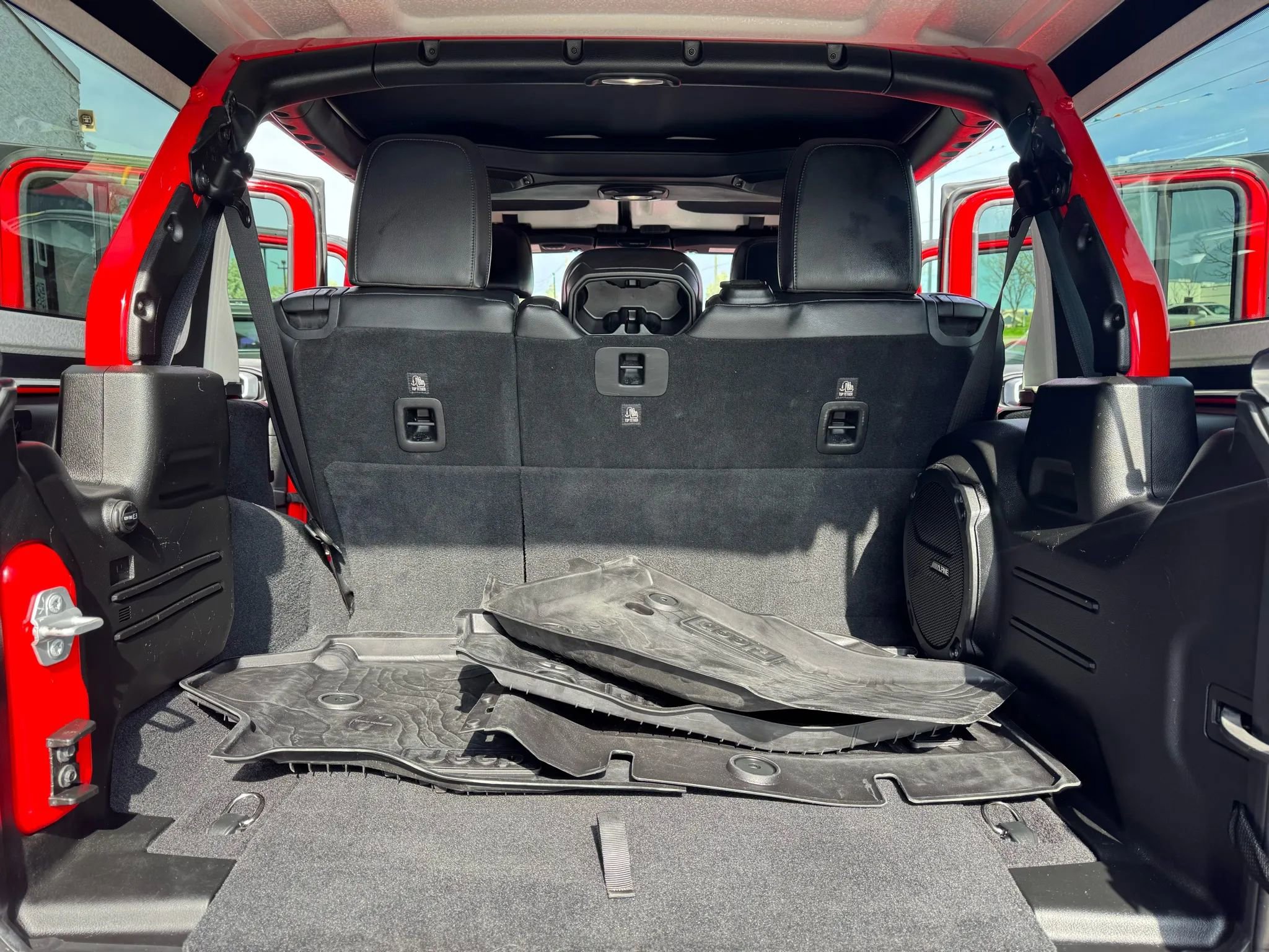 Used 2018 Jeep Wrangler Unlimited Rubicon image 21