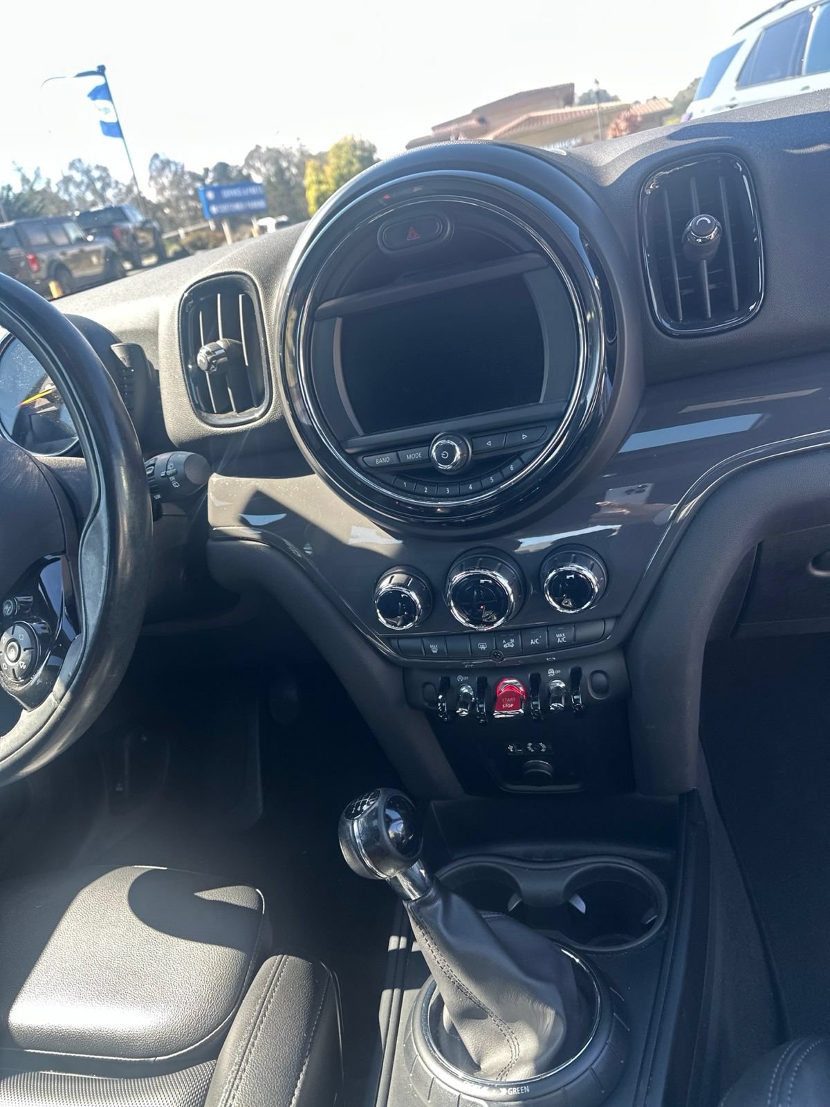 Used 2017 MINI Cooper Countryman FWD image 10
