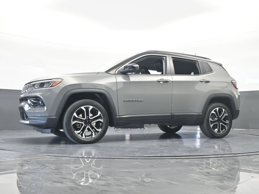 Used 2022 Jeep Compass Limited image 56