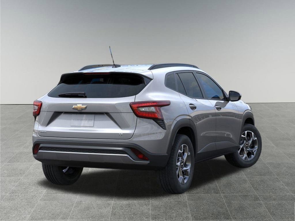 New 2026 Chevrolet Trax LT w/ Driver Confidence Package image 34