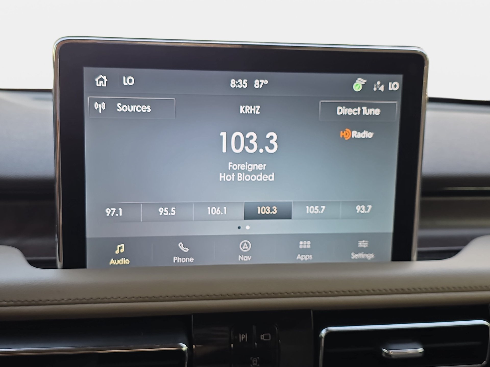 Used 2023 Lincoln Aviator Reserve w/ Equipment Group 201A AWD/4WD image 21