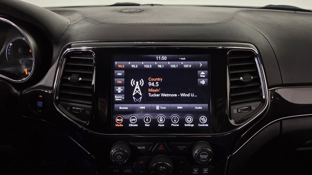 Used 2021 Jeep Grand Cherokee Overland image 23