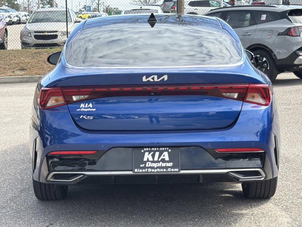 Used 2022 Kia K5 EX w/ EX Premium Package image 3