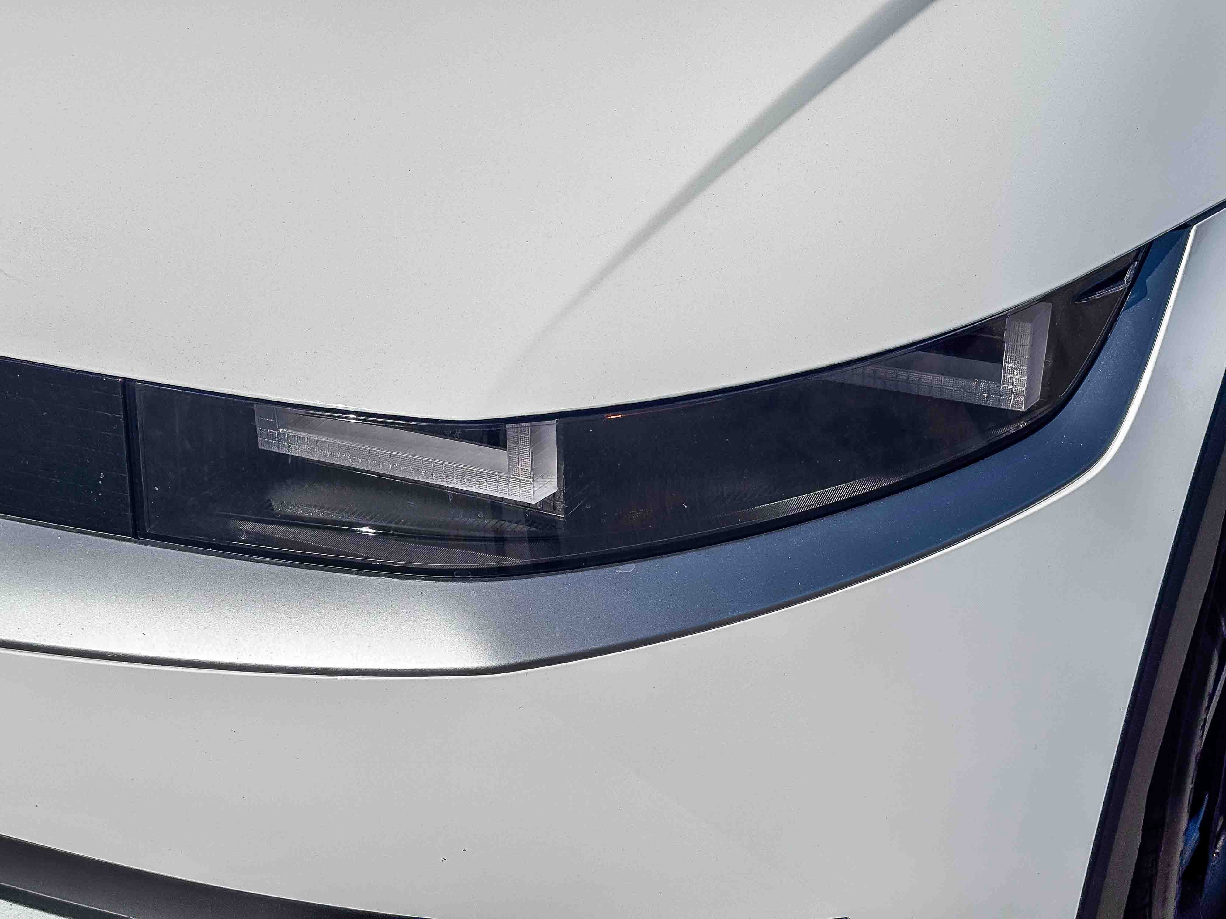 Used 2022 Hyundai Ioniq 5 SE w/ Cargo Package image 9