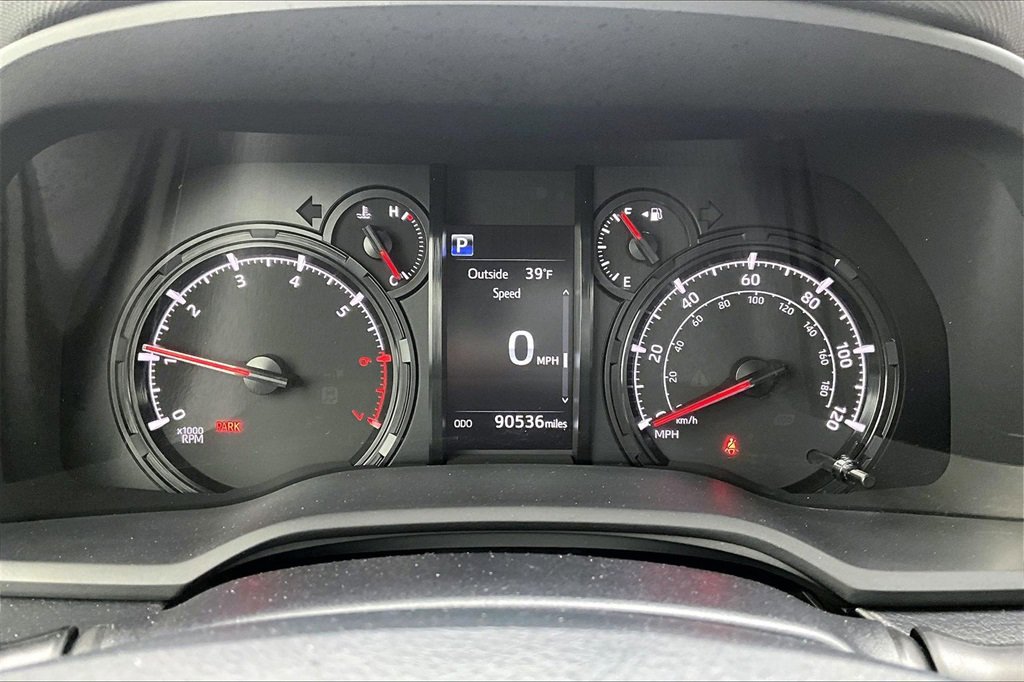 Used 2021 Toyota 4Runner SR5 image 19