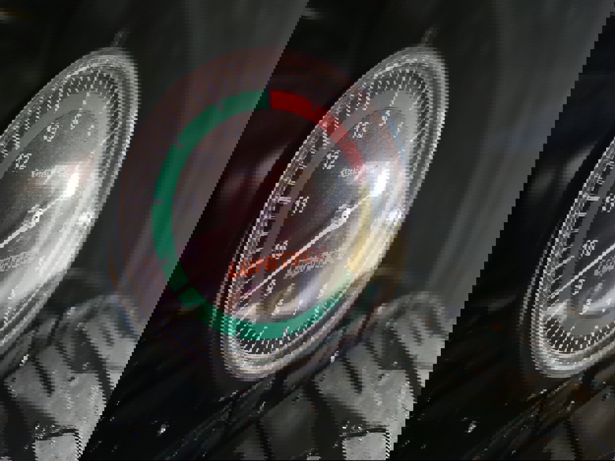 Used 2014 Toyota Camry LE image 26