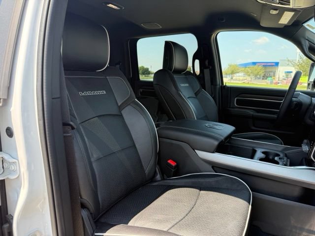 Used 2026 RAM 3500 Laramie w/ Towing Technology Group AWD/4WD image 9