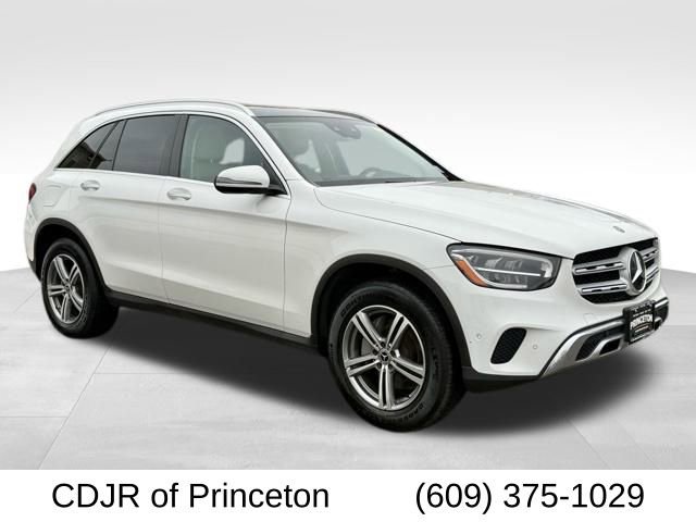Used 2021 Mercedes-Benz GLC 300 4MATIC image 1