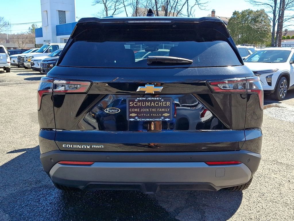 Used 2026 Chevrolet Equinox LT w/ Convenience Package II image 6