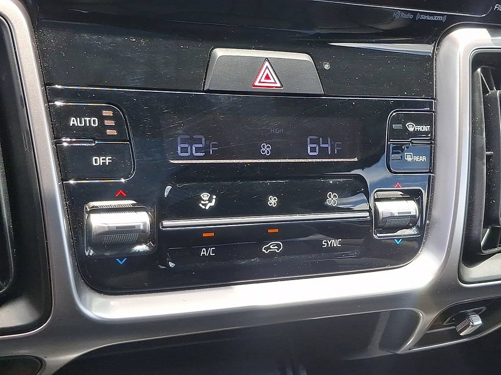 Certified 2023 Kia Sorento X-Line EX AWD/4WD image 17