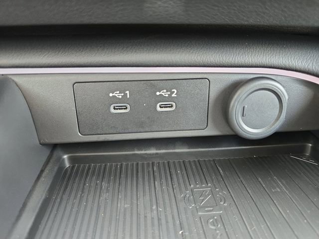 New 2026 Nissan Sentra SR image 6