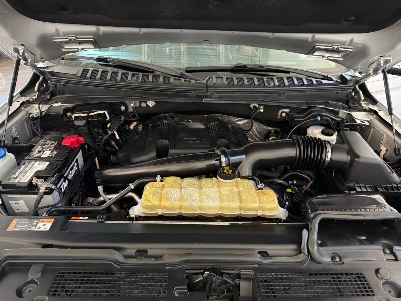Used 2019 Ford Expedition Platinum AWD/4WD image 35
