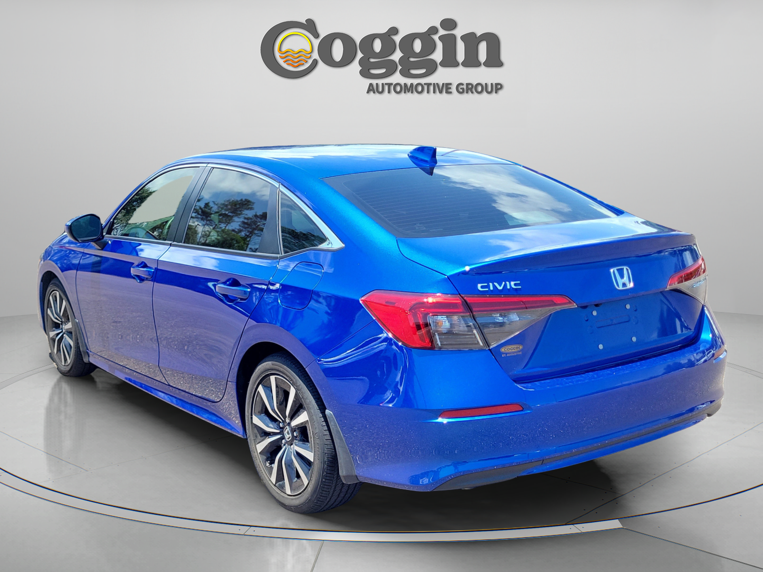 Certified 2023 Honda Civic EX image 3