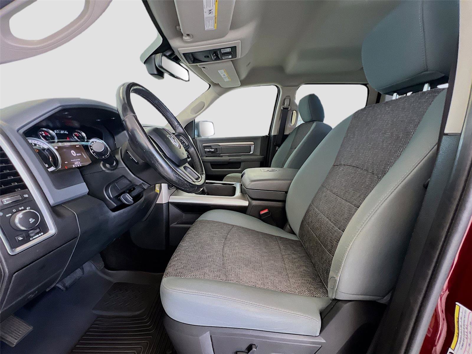 Used 2017 RAM 1500 Big Horn image 5