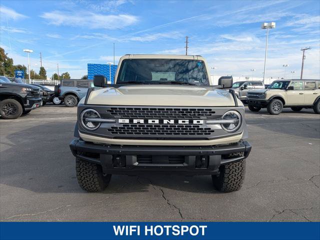 New 2025 Ford Bronco Badlands AWD/4WD image 8
