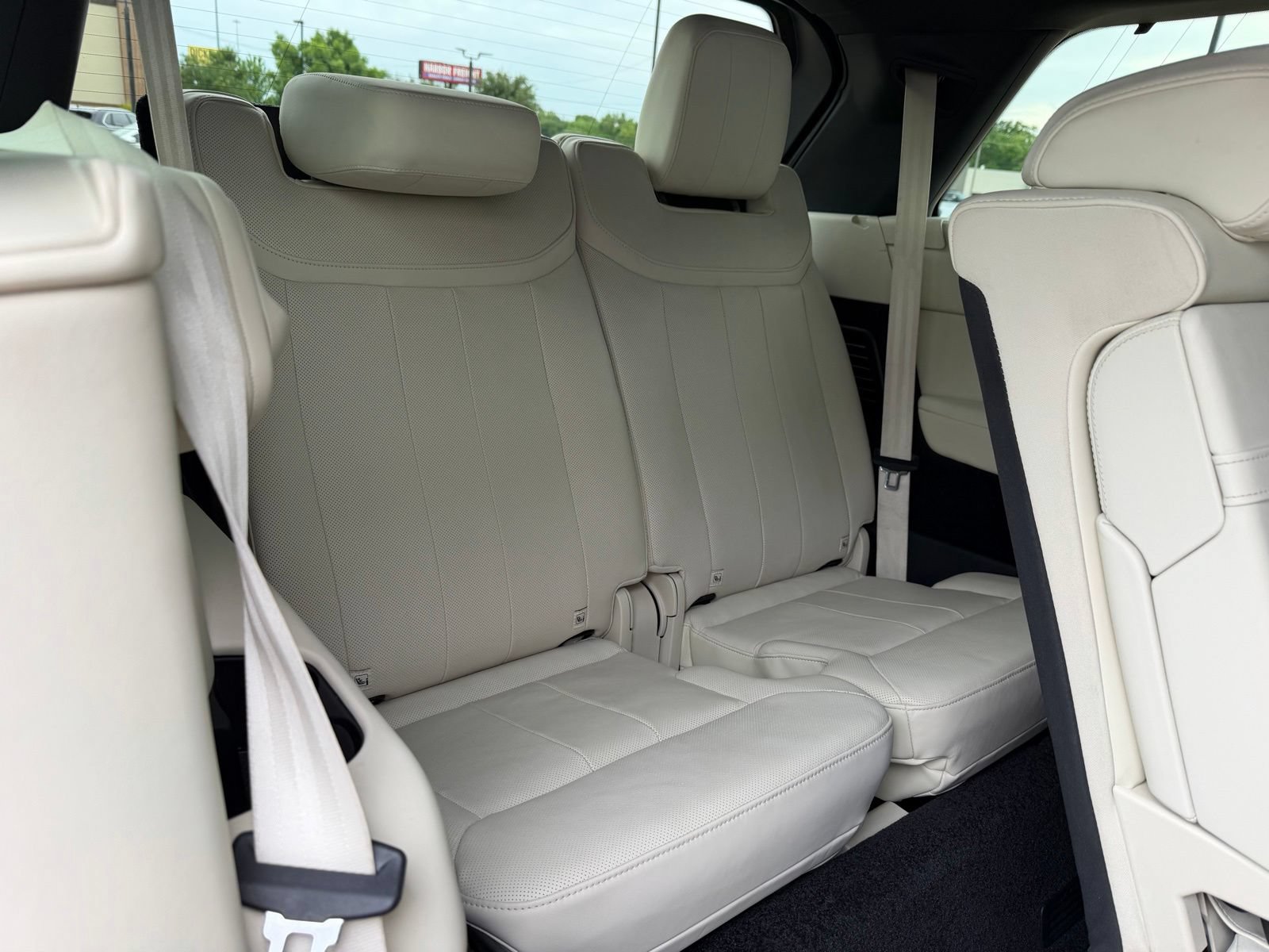 Used 2023 Land Rover Range Rover Long Wheelbase Autobiography AWD/4WD image 26
