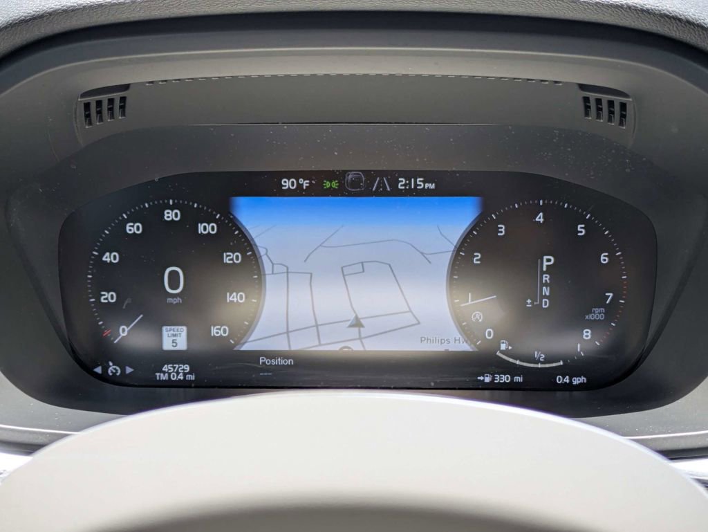 Used 2020 Volvo XC60 T5 Momentum FWD image 39