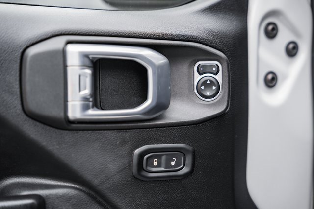 Used 2021 Jeep Wrangler Unlimited Sport image 37