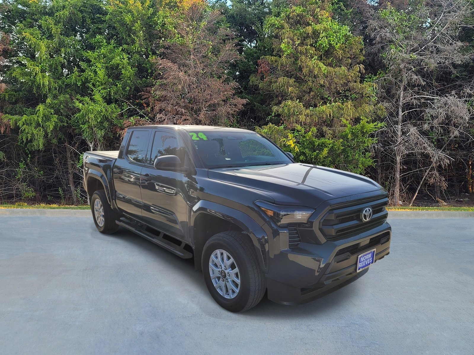 Used 2024 Toyota Tacoma SR RWD image 16