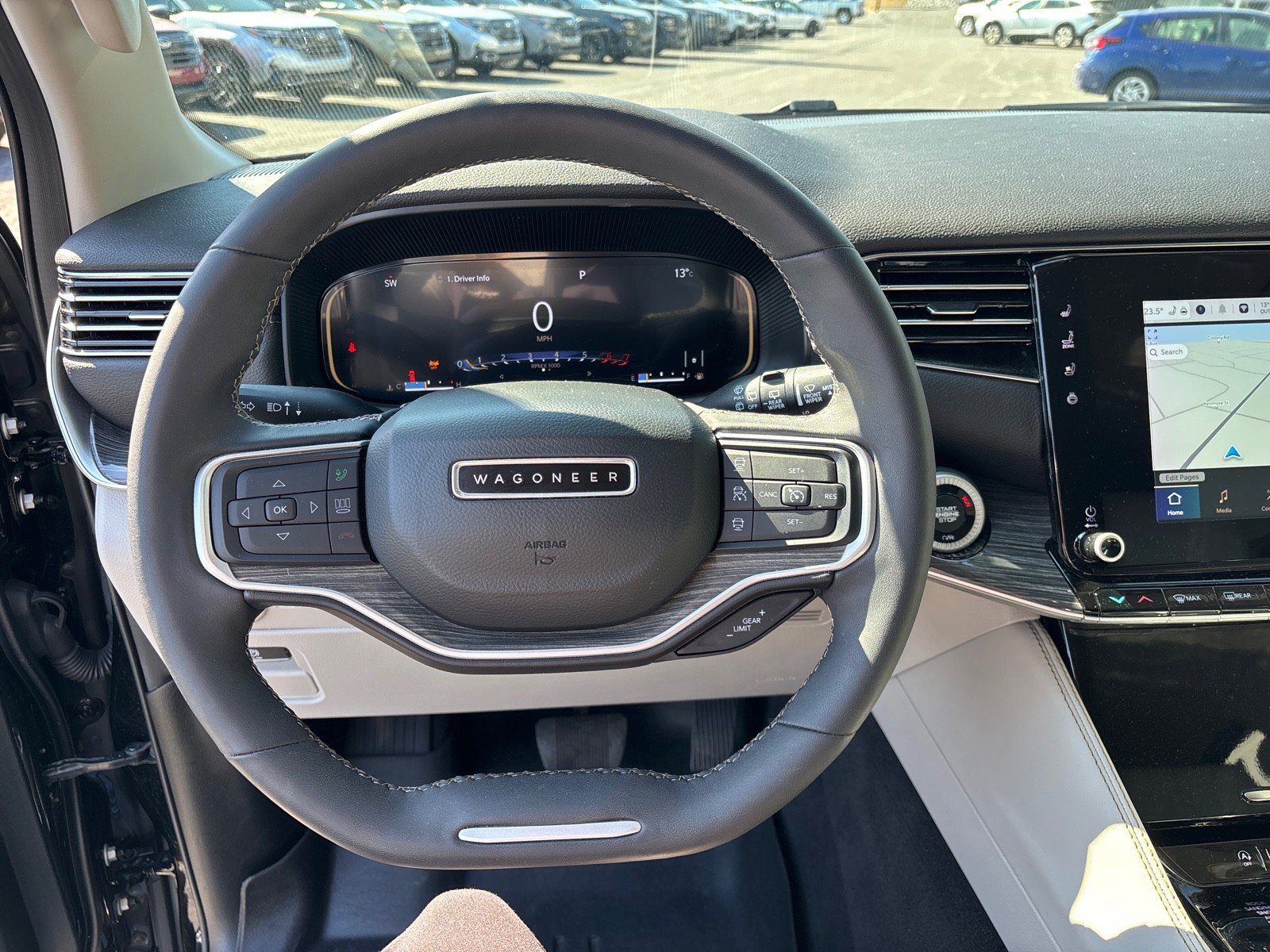 Used 2022 Jeep Wagoneer Series III w/ Flexible Seating Group image 17