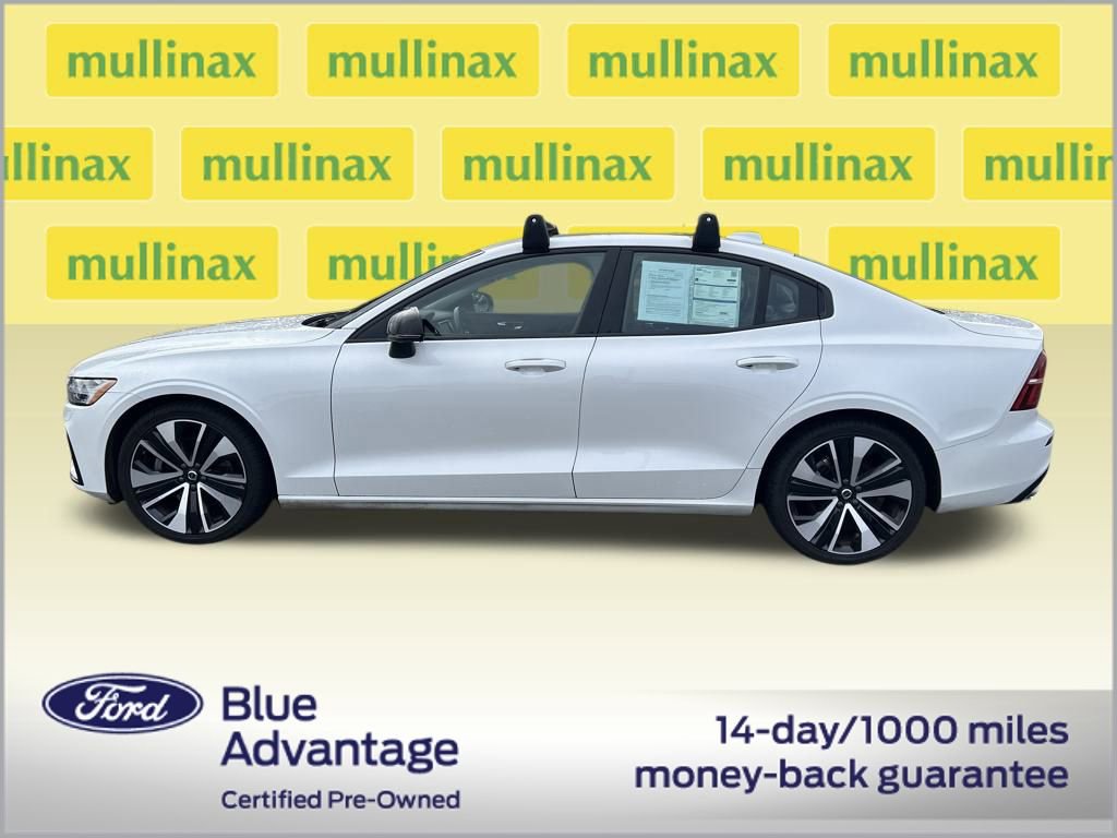 Used 2022 Volvo S60 B5 Momentum w/ Advanced Package image 12