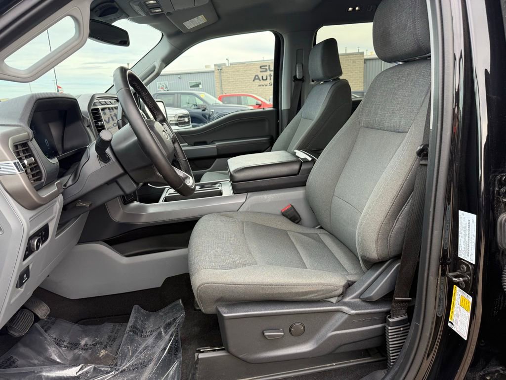 Used 2024 Ford F150 XLT w/ Mobile Office Package image 7