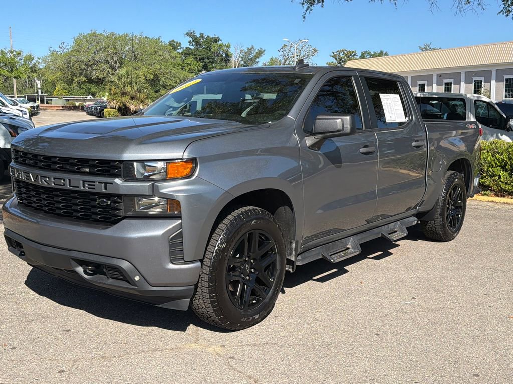 Used 2022 Chevrolet Silverado 1500 Custom w/ LPO, Blackout Package AWD/4WD image 2