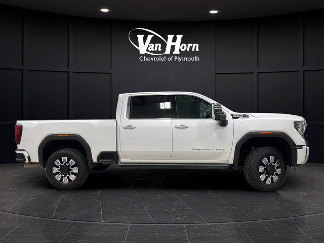 Used 2024 GMC Sierra 2500 Denali w/ Denali Reserve Package AWD/4WD image 8
