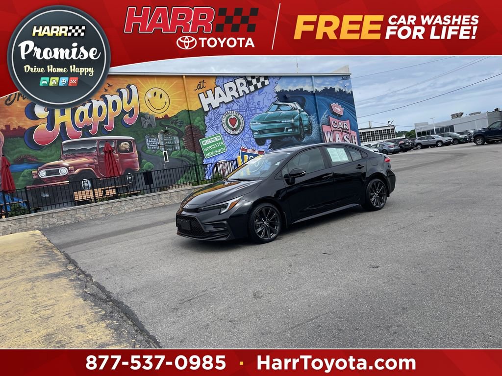 Certified 2025 Toyota Corolla SE FWD image 1