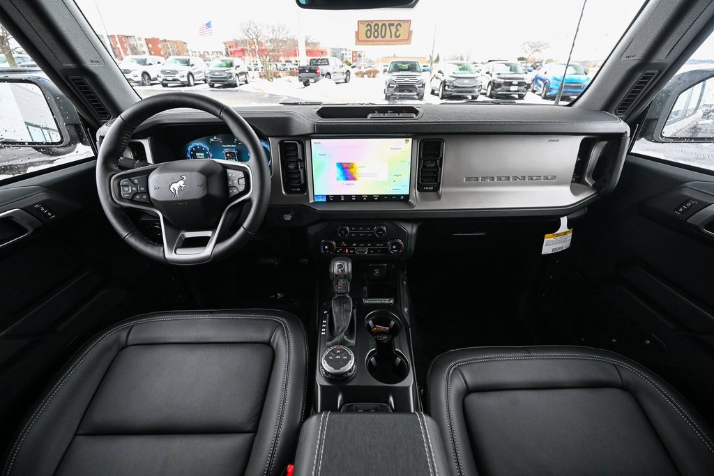 New 2025 Ford Bronco Outer Banks image 25