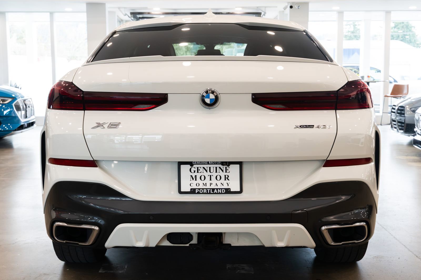 Used 2021 BMW X6 xDrive40i w/ M Sport Package image 5