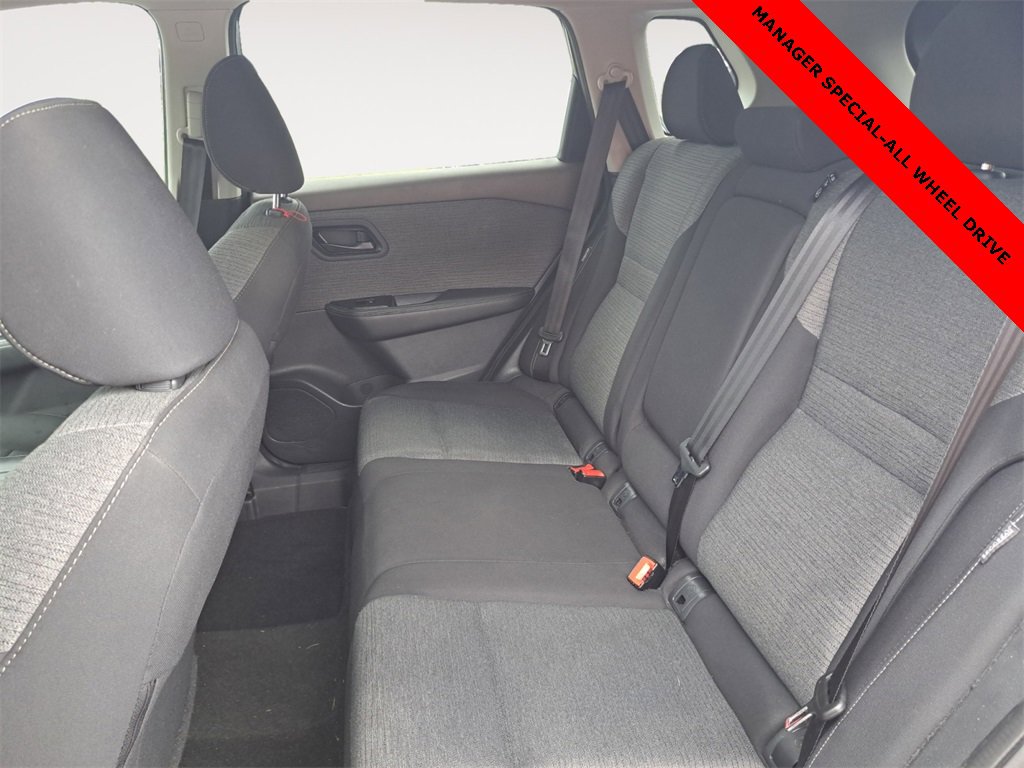 Used 2021 Nissan Rogue S image 13