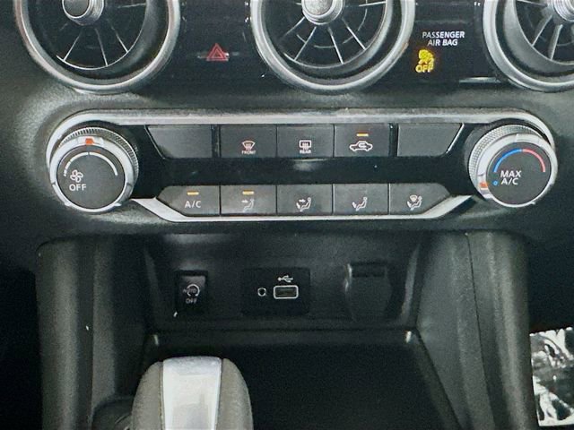 Used 2025 Nissan Sentra S image 16