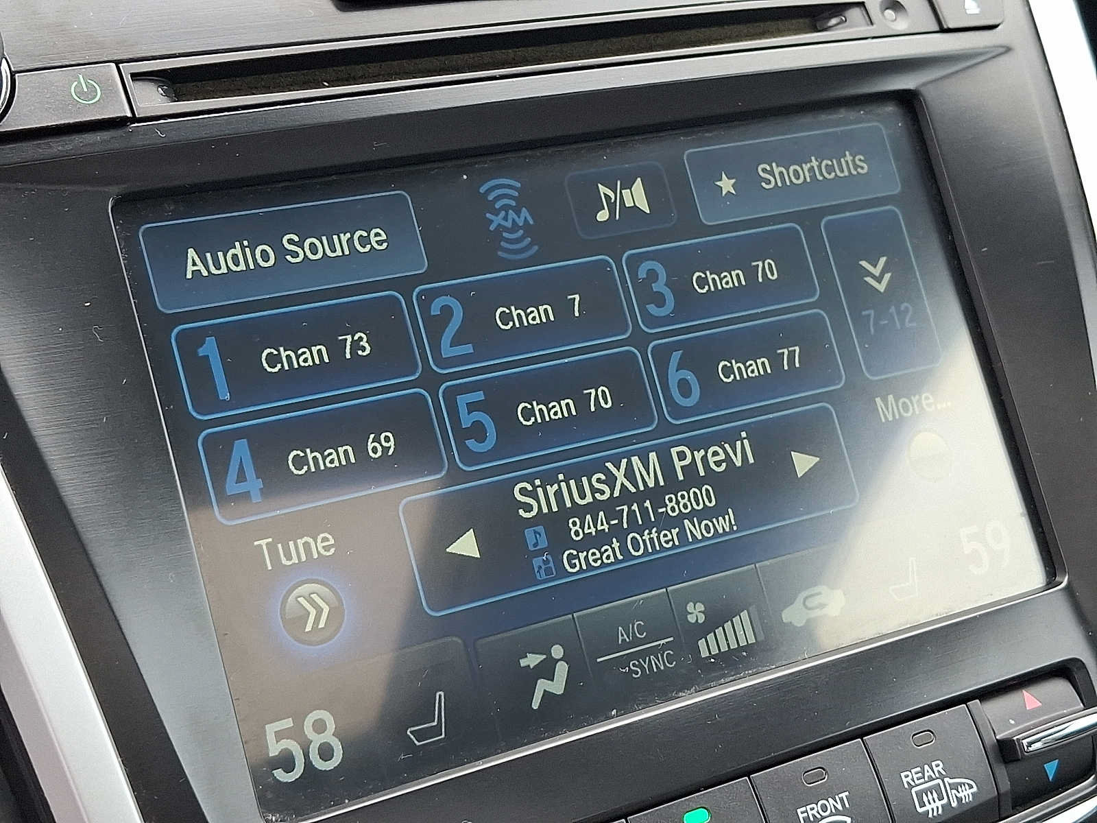 Used 2016 Acura TLX w/ Technology Package FWD image 17