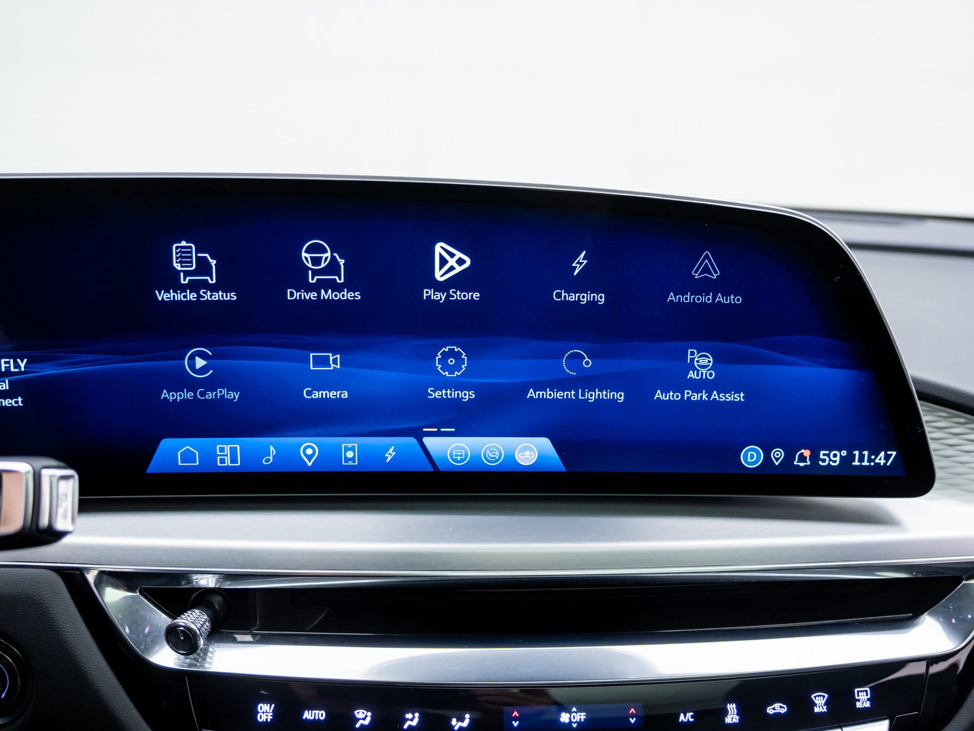 Certified 2025 Cadillac Lyriq Luxury w/ LPO, Floor Liner Package image 28