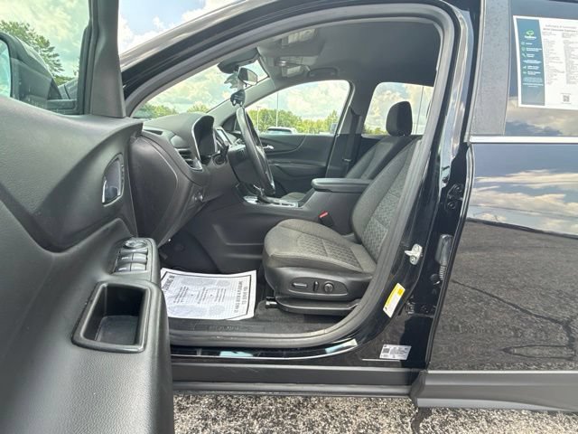 Certified 2024 Chevrolet Equinox LT FWD image 9