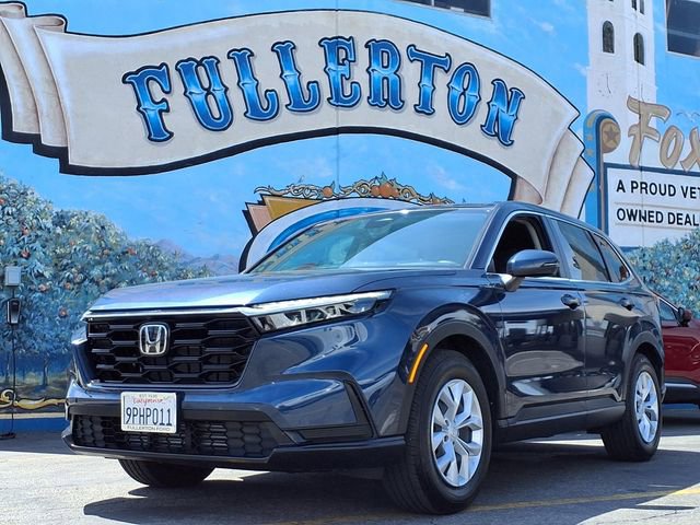 Used 2025 Honda CR-V LX image 1