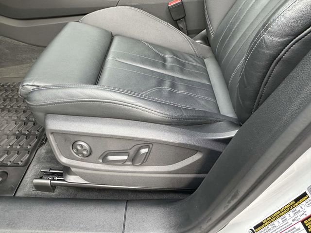Used 2023 Audi Q5 2.0T Premium w/ Convenience Package image 23