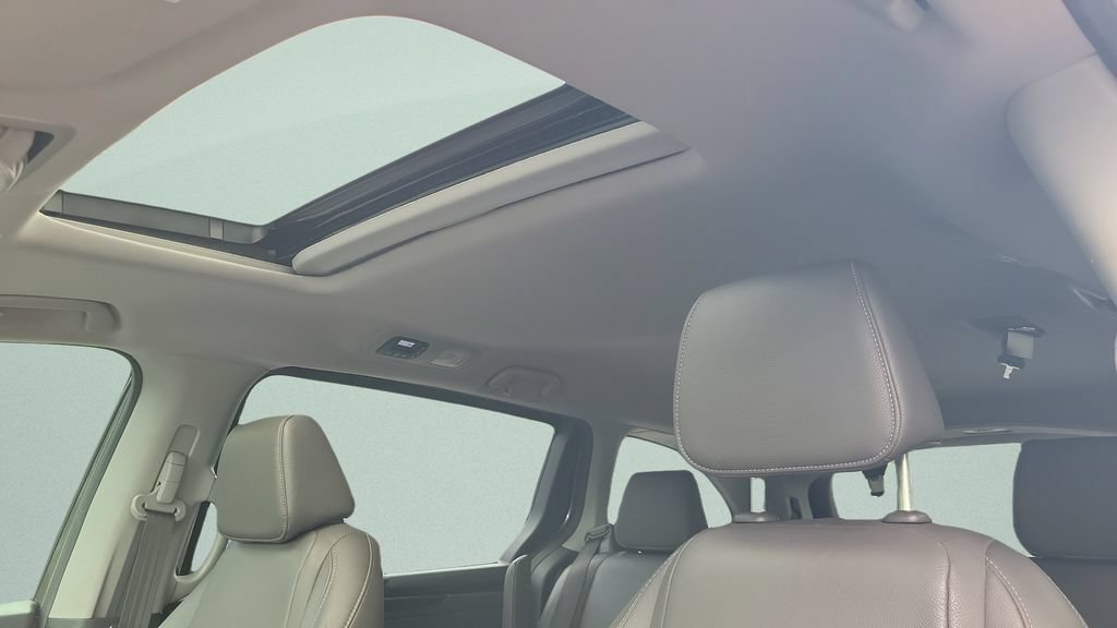 Used 2022 Honda Odyssey EX-L image 17