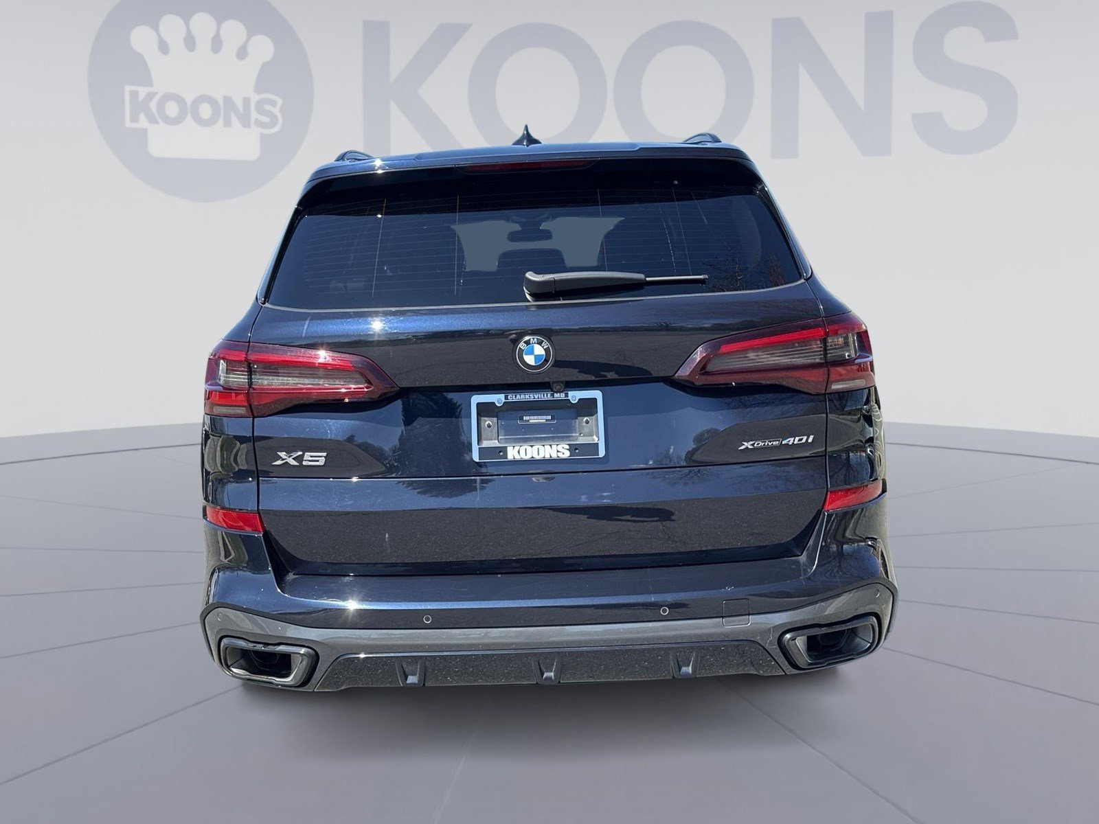 Used 2023 BMW X5 xDrive40i w/ M Sport Package image 5