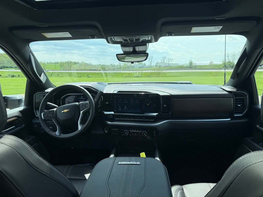 Used 2025 Chevrolet Silverado 2500 High Country w/ Technology Package image 23