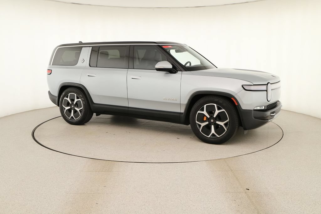 Used 2024 Rivian R1S Adventure AWD/4WD image 9