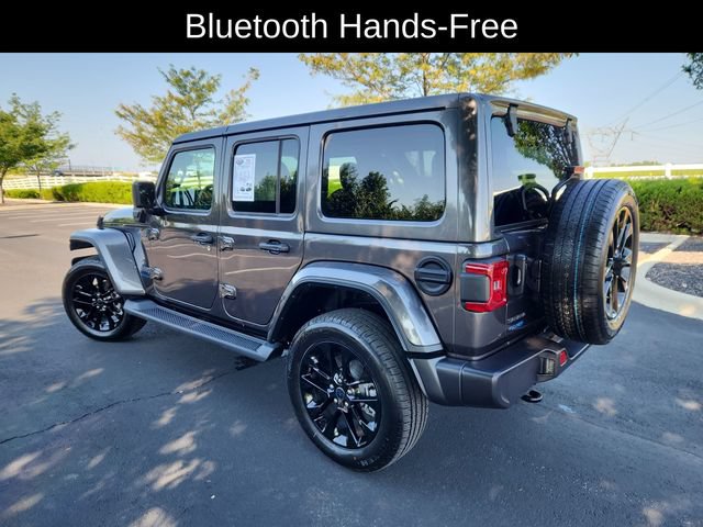 Used 2025 Jeep Wrangler Unlimited Sahara AWD/4WD image 5